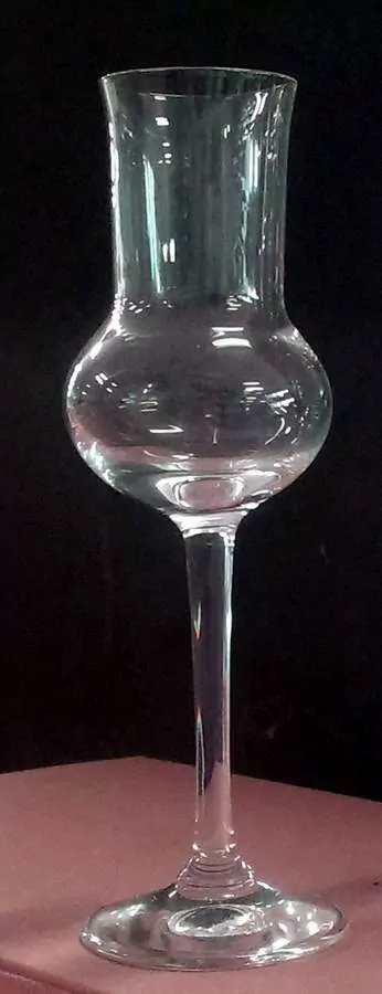 Sklenička na likér, GRP87
