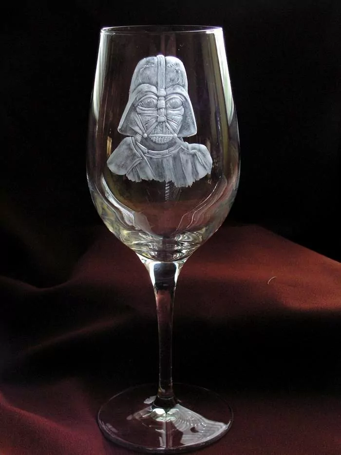 DARTH VADER, vinná 385ml, HVĚZDNÉ VÁLKY