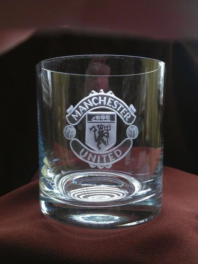 DÁREK PRO FOTBALISTU. Manchester United FC.01, viskovka 400ml