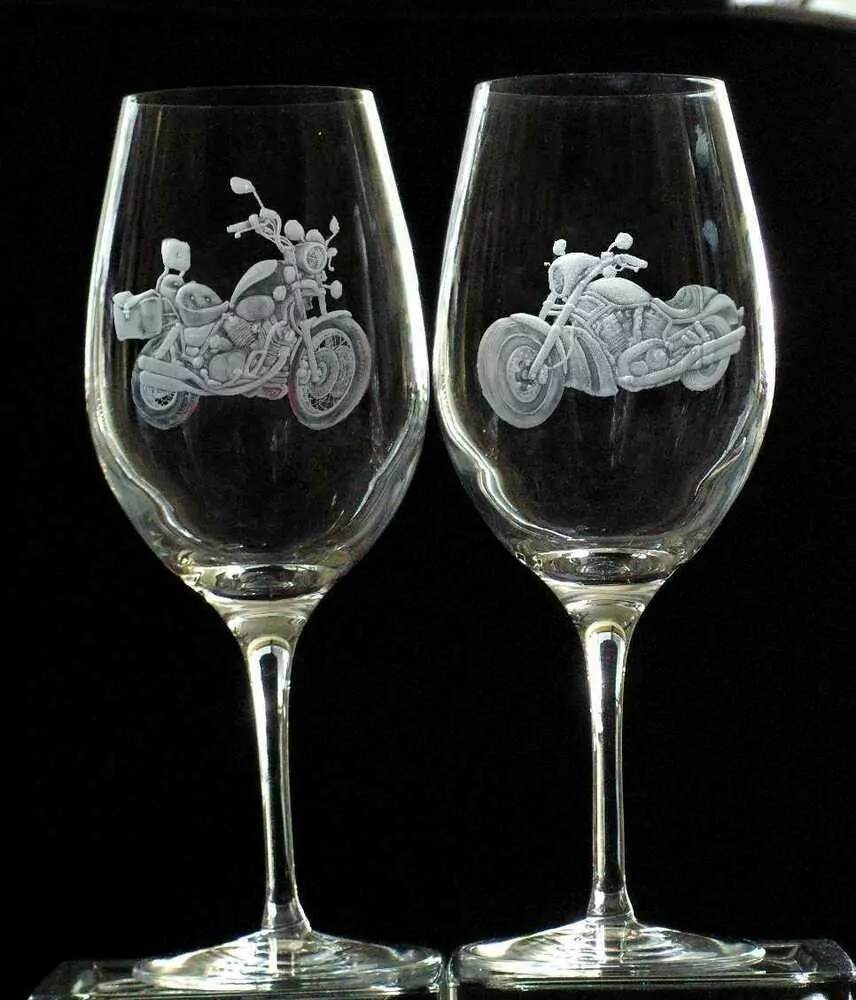 SVATEBNÍ SKLENIČKY PRO MOTORKÁŘE YAMAHA.HARLEY DAVIDSON, 500ml