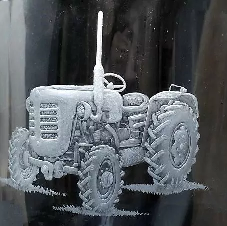 DEKOR TRAKTOR ZETOR 2045