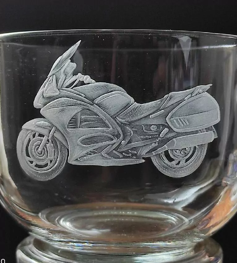 DEKOR HONDA ST1300 propracovanější