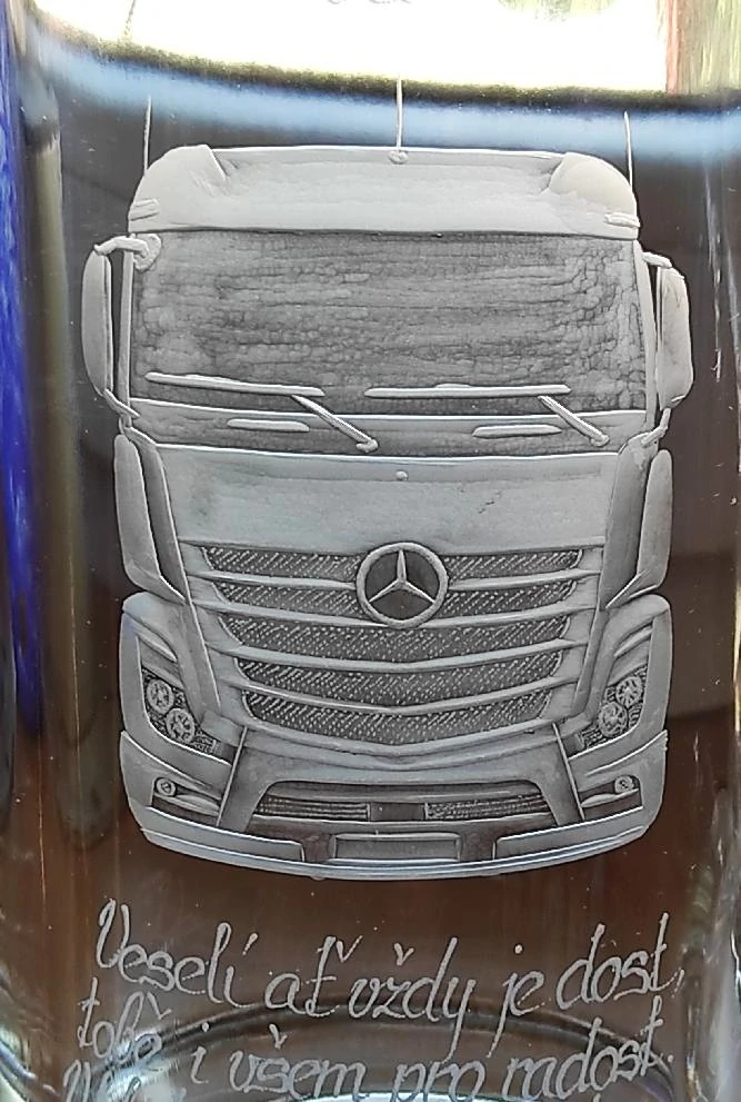 DEKOR TAHAČ MERCEDES TIR