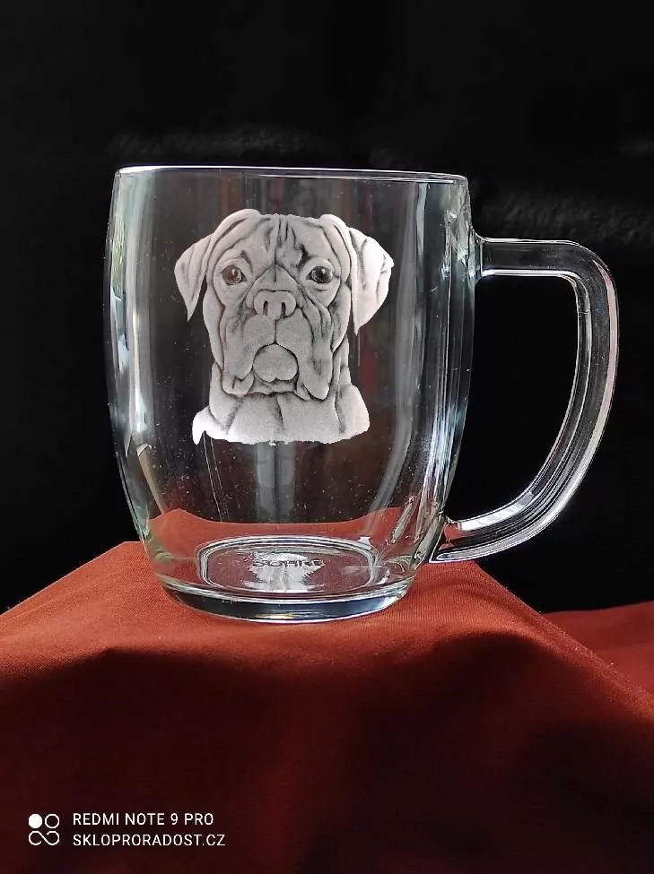 BOXER, rytý půllitr WIEN