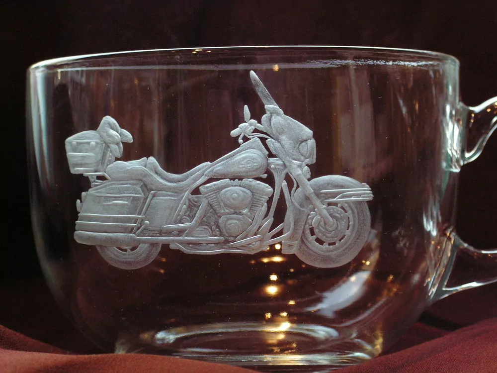 HRNEK na čaj JUMBO 0,5l s RYTÝM HARLEY DAVIDSON flhtc ELECTRA glide CLASSICA.01