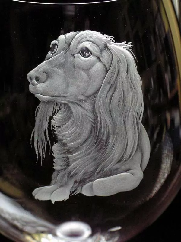 Jezevčík dlouhosrstý 014, vinná balon, 740ml