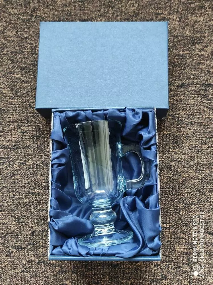box.blue.1.sklenička&hrneček. - modrá dárková vypolstrovaná krabička na menší sklenici