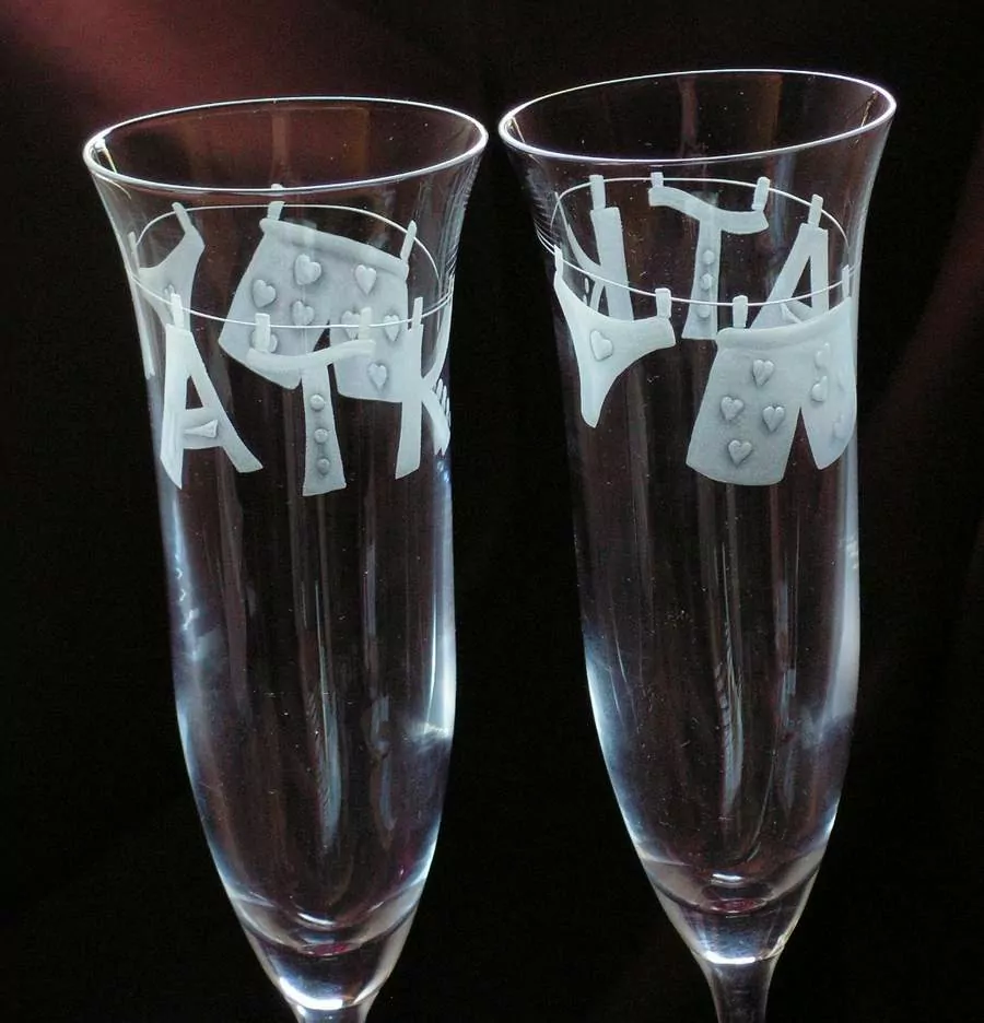 SVATEBNÍ SKLENIČKY S MONOGRAMEM A DATUMEM, pár 175ml, VZ.034.dd