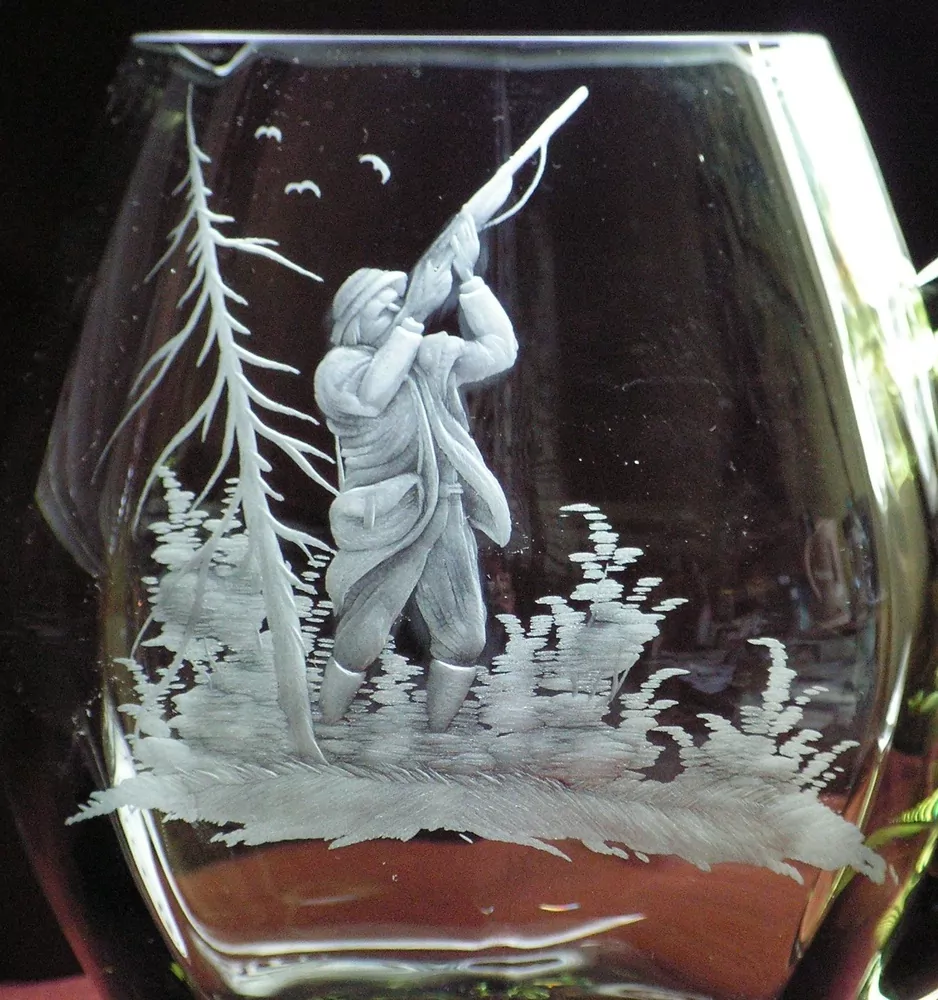 PŮLLITR, BROUŠENÝ MYSLIVEC vz 02222P, KRÁL HONU, TUDOR 0,5l
