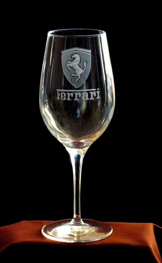 DEKOR LOGO FERRARI 01