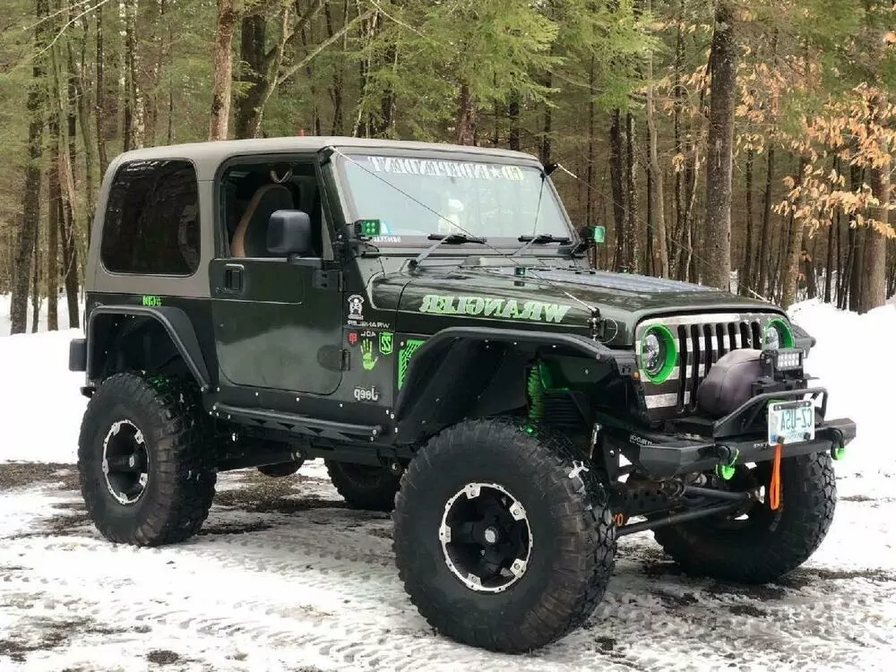 DEKOR JEEP WRANGLER 01