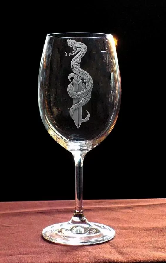 DEKOR SYMBOL DÝKA S HADEM 01A LEVNĚJŠÍ NA SKLENIČKY