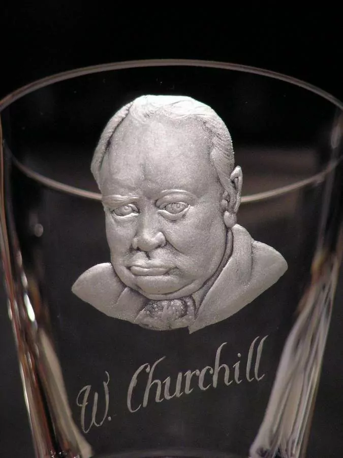 Logen glass DHf13, PORTRÉT, W.CHURCHILL, FREE MASONIC GLASS