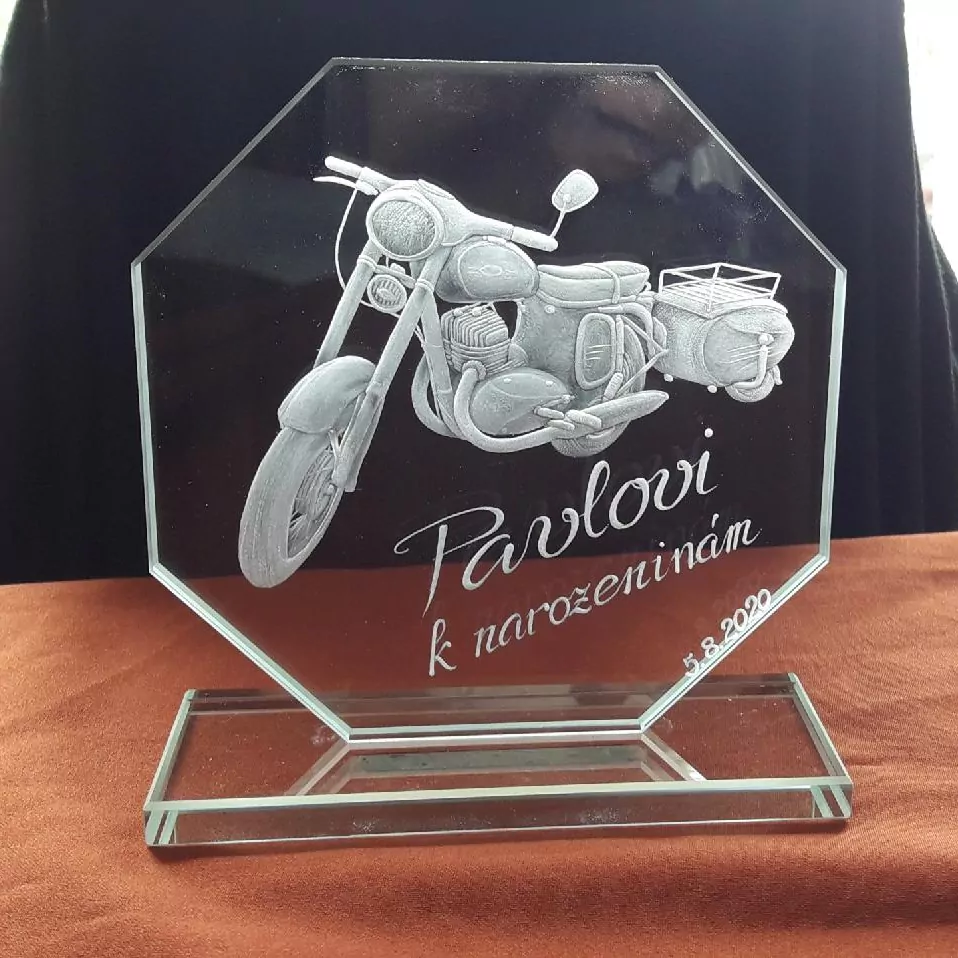 BROUŠENÝ PŮLLITR PROPRACOVANĚJŠÍ JAWA 350 S PÁVÍKEM.04