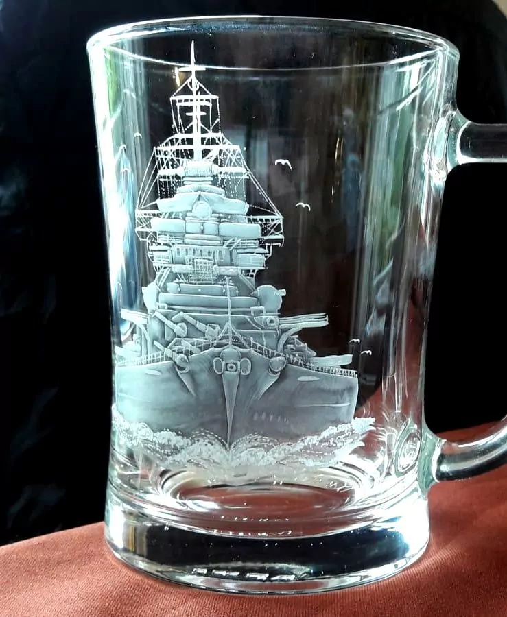 NĚMECKÁ BITEVNÍ LOĎ, KŘIŽNÍK BISMARCK, PŮLLITR KRÝGL IKD 0,5l
