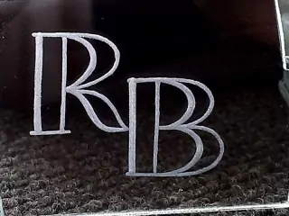 DEKOR MONOGRAM VZ060
