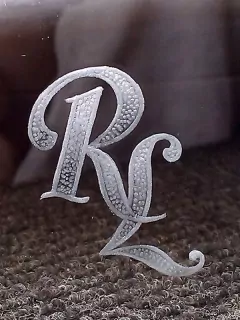 DEKOR MONOGRAM VZ053
