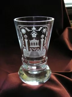 Logenglass.LG13.canon-MGO.tpch.1111.a
