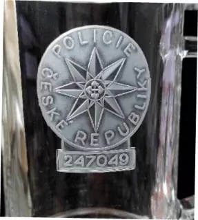 DEKOR ZNAK POLICIE ČESKÉ REPUBLIKY 02 SE SLUŽEBNÍM ČÍSLEM