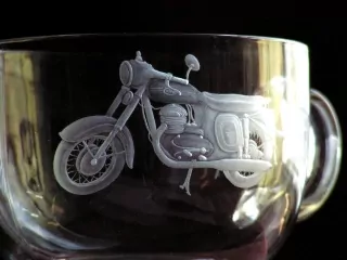 DEKOR JAWA 350 S PÁVÍKEM