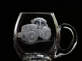 Broušený půllitr fl01, traktor JOHN DEERE 02