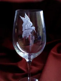 LETÍCÍ SLUKA S MALÝM, SKLENICE NA VÍNO - BÍLÉ 385ml
