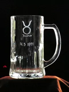 ZNAMENÍ ZVĚROKRUHU BÝK SYMBOL 01 DATUM, PŮLLITR TUDOR SEIDEL