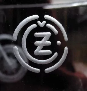 DEKOR LOGO - ČZ