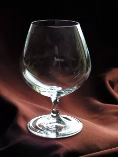 SKLENIČKY NA KOŇAK ČÍŠKA IKc 750ml